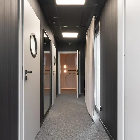 Capsbook Kopanina 2 Capsule hotel