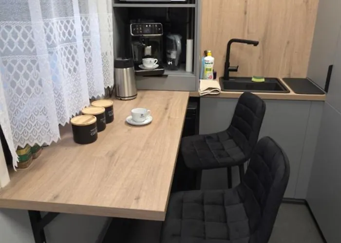 Capsbook Kopanina 2 Hotel cápsula